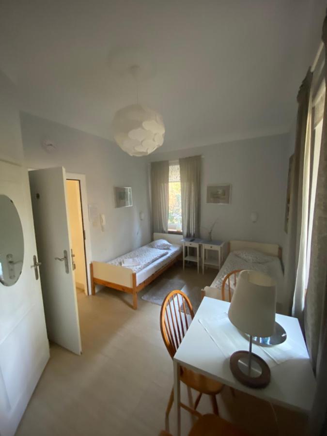 Krzysin Hotel Podkowa Leśna Kültér fotó